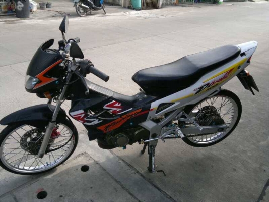 Honda dash ตัวใหม่แต่งสวย 15000 บาท