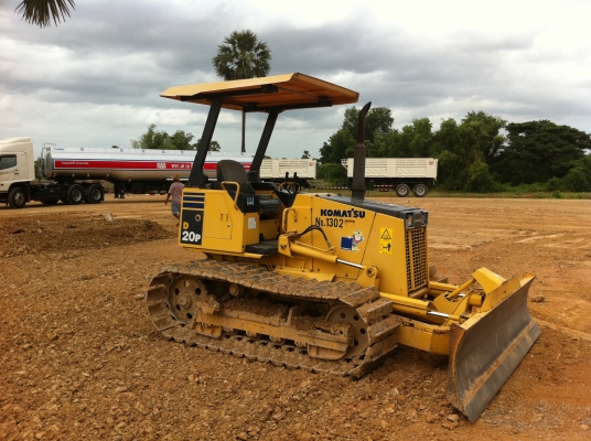 ขายรถแทรคเตอร์