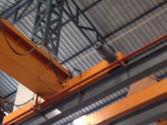 ขายหม้อแปลงไฟฟ้า ขนาด 1,000 Kva ยี่ห้อไทยแม็กซ์เวล ปี 2011 Hv 24,000 Lv 416/240 ราคา 240,000 บาท สนใจติดต่อ nuttapol 081-5868126 email:reused2hand@hotmail.com http://nuttapon.plazathai.com