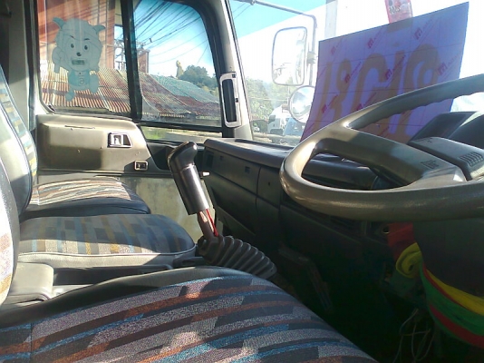 สิบล้อ HINO FL1J เครื่อง MEGA 260  รถปี 47 รถคันนี้จัดไฟแน๊นซ์ได้ 100\% เต็ม