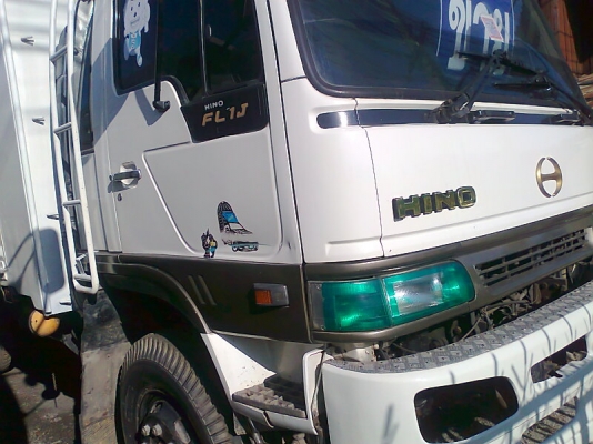สิบล้อ HINO FL1J เครื่อง MEGA 260  รถปี 47 รถคันนี้จัดไฟแน๊นซ์ได้ 100\% เต็ม