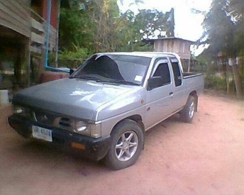 ขาย NISSAN BIG M ปี38