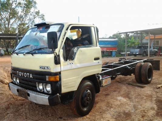 TOYOTA BU87  เครื่อง   14  B   115แรง ปี34ขายตามสภาพ