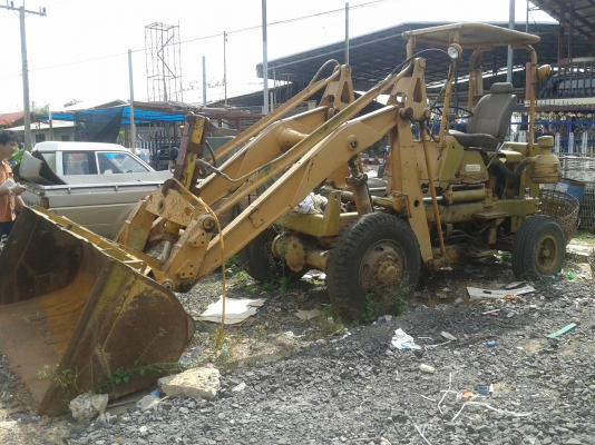 ขายรถตักตามสภาพ