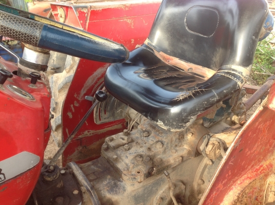 ปัญญาแทรคเตอร์มาแล้ว...จัดมา เมสซี่ 135 พร้อม  ผาน6