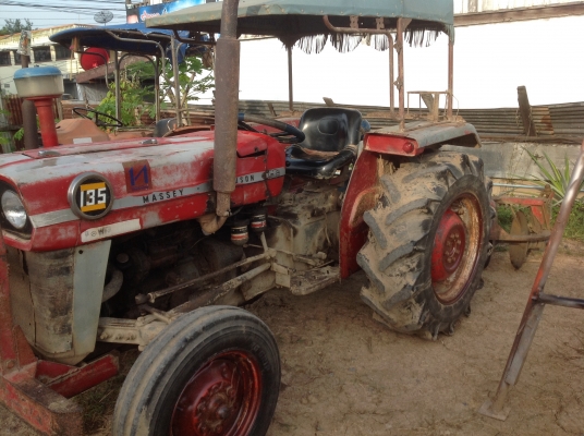 ปัญญาแทรคเตอร์มาแล้ว...จัดมา เมสซี่ 135 พร้อม  ผาน6