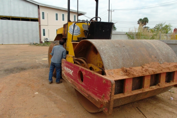 ขายด่วนรถบดสั่นสะเทีอนDYNAPACCA25Sเพลาเดียว