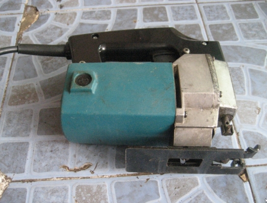 เลื่อยฉลุไฟฟ้า (Jig Saw) makita รุ่น 4300BV (390w.) ปรับรอบได้