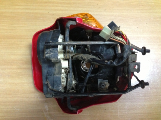 ขายอะไหล่โซนิคเเท้ติดรถ มีเท่าที่เห็นสภาพดี เหมากอง ราคา 500 บาทพร้อมส่งครับ