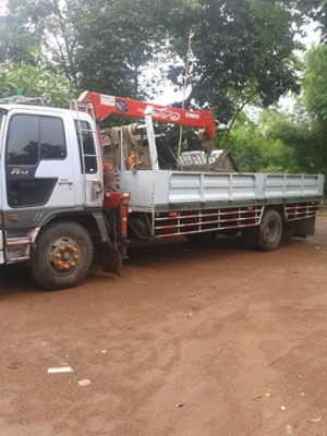 6 ล้อใหญ่ ฮีโน่ FF1j 210 แรงม้า กระบะยาว7.20 เครนยูนิค 3.70 ตัน ปี45