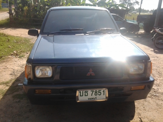 รถกระบะ ขายมิตซูแอลโรสภาพดีราคาถูกภาษีขาด1เดือน(ลดเหลือ87000บาท)