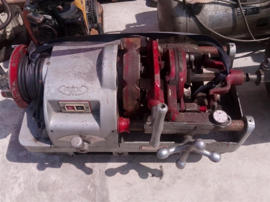 ขายเครื่องต๊าบเกลียว 3 นิ้ว เก่าญี่ปุ่น อุปกรณ์ ครบๆ