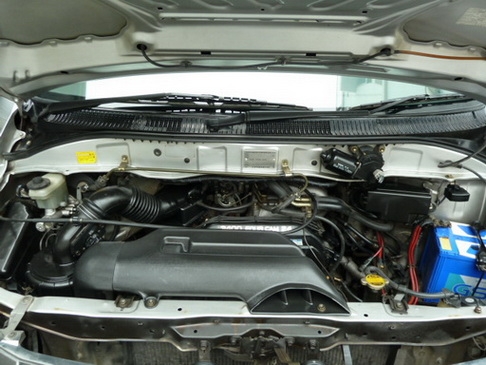 TOYOTA Granvia AT RWD 3.4 V6 ปี2000 TOYOTA Granvia AT RWD 3.4 V6 ปี2000