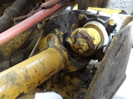 ขายด่วน รถตัก Komatsu WA 300 - 3 ขายตามสภาพของรถ ขายด่วน รถตัก Komatsu WA 300 - 3 ขายตามสภาพของรถ