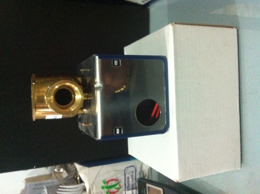Two way valve