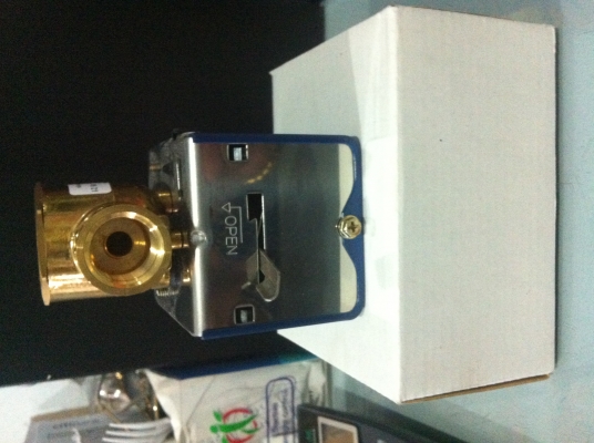 Two way valve