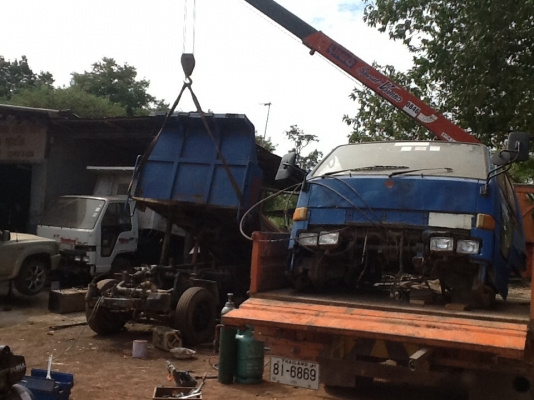 ขายครับ กระบะดั้ม NKR ยาว4เมตร กว้าง1.90เมตร กระบอกดั้ม4ตันพร้อมอุปกรณ์ต่อชุดปั่นเกียร์ฝากสำหลับนักปั้นครับขายที่65000 ขายครับ กระบะดั้ม NKR ยาว4เมตร กว้าง1.90เมตร กระบอกดั้ม4ตันพร้อมอุปกรณ์ต่อชุดปั่นเกียร์ฝากสำหลับนักปั้นครับขายที่65000