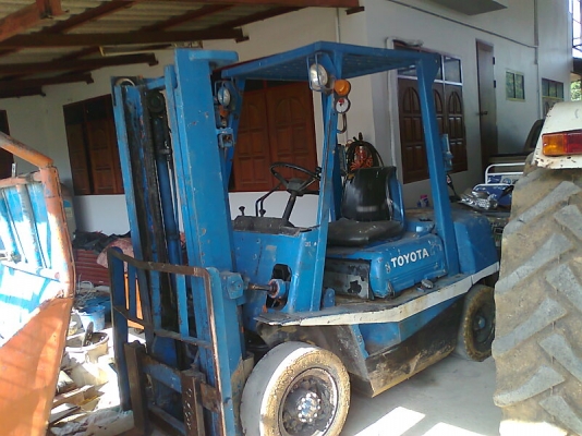 TOYOTA FD25-2 ยก 2.5 ตัน ยกสูง 3 เมตร