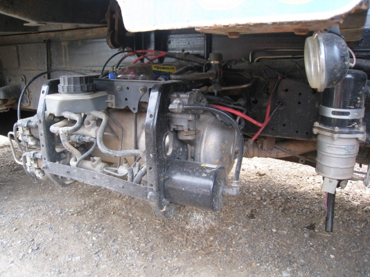 ลดสุดๆ หกล้อดั๊มดิน Hino FD ho7c /180 HP ยาง 8.25