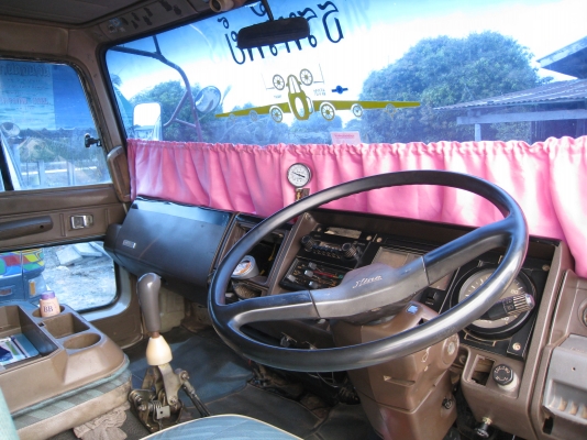 ลดสุดๆ หกล้อดั๊มดิน Hino FD ho7c /180 HP ยาง 8.25