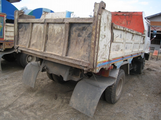 ลดสุดๆ หกล้อดั๊มดิน Hino FD ho7c /180 HP ยาง 8.25