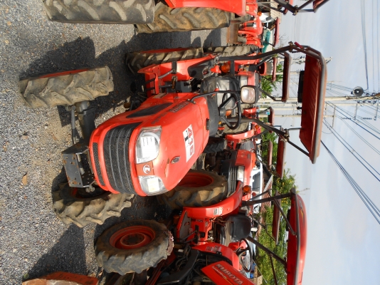ขายแทรคเตอร์ KUBOTA B2420 เครื่องดี ยางสวย ขายตามสภาพ