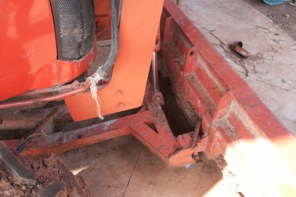 **ขายดาวน์ 160,000 บ.ต่อรอง** รถไถ2เพลา ส้มๆ KUBOTA L3608 4WD สภาพดี เครื่องแน่นๆ แรงดี ไม่เยิ้ม ระบบไฮฯใช้งานได้ปกติ เกียร์ดีไม่หลุดไม่หอน พร้อมอุปกรณ์ 4ชิ้น ใบดัน หาง3,หาง5 โรตารี่ ครบชุด ยางดี4เส้น พร้อมใช้ พร้อมลุยงาน เปลี่ยนสัญญาส่งต่อ งวดใหญ่ 60,000