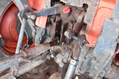 **ขายดาวน์ 160,000 บ.ต่อรอง** รถไถ2เพลา ส้มๆ KUBOTA L3608 4WD สภาพดี เครื่องแน่นๆ แรงดี ไม่เยิ้ม ระบบไฮฯใช้งานได้ปกติ เกียร์ดีไม่หลุดไม่หอน พร้อมอุปกรณ์ 4ชิ้น ใบดัน หาง3,หาง5 โรตารี่ ครบชุด ยางดี4เส้น พร้อมใช้ พร้อมลุยงาน เปลี่ยนสัญญาส่งต่อ งวดใหญ่ 60,000