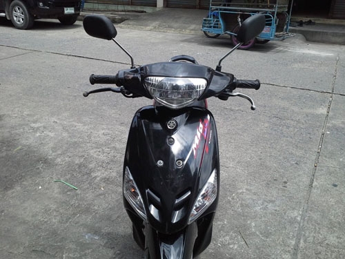 ขายด่วน mio ลายจีน ปี 49 สีดำ ล้อน้ำเงิน รถเดิมๆ ชุดสีสวย เครื่องแน่นๆ ไม่มีหลวม ไม่ควันขาว เอกสารชุดโอนครบ