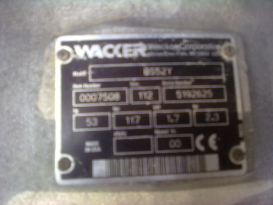เครื่องตบดินจิงโจ้WACKER ของ USA สภาพ 90\% เครื่องนิ่ม ตบแรง
