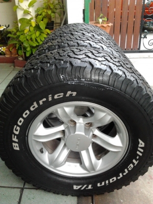 Max เล็บเหยี่ยว + BF All 265/70/16 ถูกๆ 1ชุด