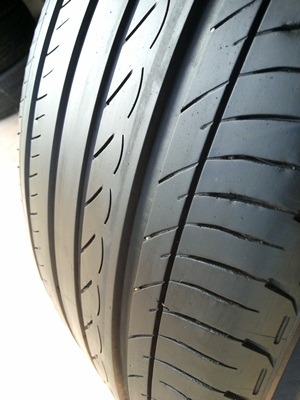 ขายยาง245/45/17 ปี 3411 YOKOHAMA ADVAN JAPAn 1 คู่