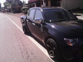 มิตซู ไทรทัน ปี06 พร้อมแต่งสวย ท่อเลส ดันราง1ใบ มิตซู ไทรทัน ปี06 พร้อมแต่งสวย ท่อเลส ดันราง1ใบ