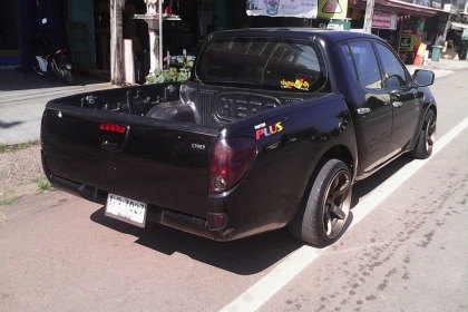 มิตซู ไทรทัน ปี06 พร้อมแต่งสวย ท่อเลส ดันราง1ใบ