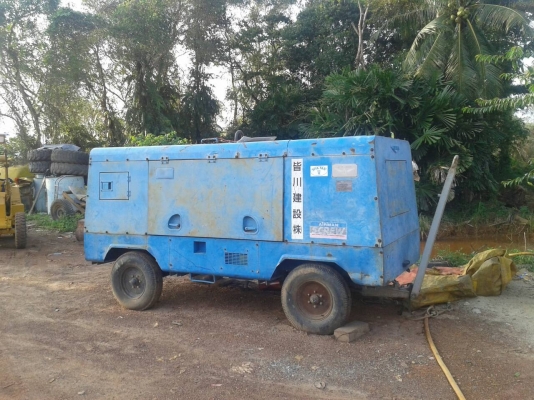 ขายรถ 6 ล้อ เจาะบาดาล พร้อมอุปกรณ์เจาะ