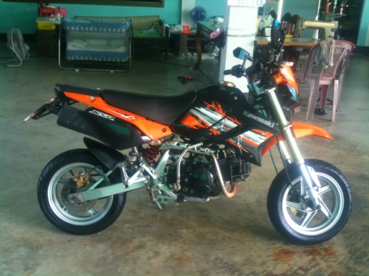 ขาย ksr  ปีเก่า แต่ใส่กรอบ new ksr ทะเบียนโอน ตามสภาพ 40000