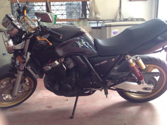 ขายcb400 vs สีดำ อินวอย+สพม แท้ๆราคา75,000 ทำความเร็วสูงสุด 180 ถึง 200 ท้าให้มารองขี่เองสนใจติดต่อ 085-9855055 ขายcb400 vs สีดำ อินวอย+สพม แท้ๆราคา75,000 ทำความเร็วสูงสุด 180 ถึง 200 ท้าให้มารองขี่เองสนใจติดต่อ 085-9855055