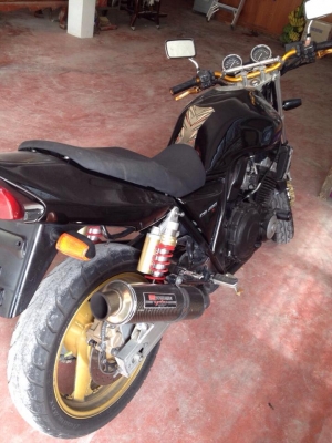 ขายcb400 vs สีดำ อินวอย+สพม แท้ๆราคา75,000 ทำความเร็วสูงสุด 180 ถึง 200 ท้าให้มารองขี่เองสนใจติดต่อ 085-9855055 ขายcb400 vs สีดำ อินวอย+สพม แท้ๆราคา75,000 ทำความเร็วสูงสุด 180 ถึง 200 ท้าให้มารองขี่เองสนใจติดต่อ 085-9855055