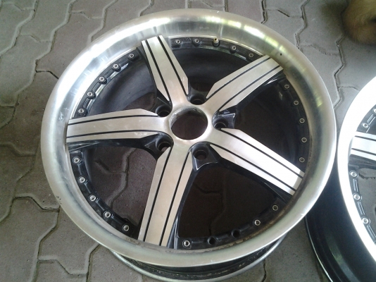 ลายดาวสีดำขอบ18