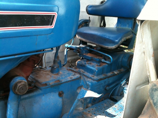 ขายรถฟอร์ด 6600 พร้อมใบมีด ผานพรวน