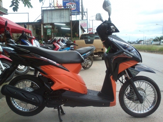 ขายยยยย คลิกไอ ปี52 เครื่องดีเอกสารครบ