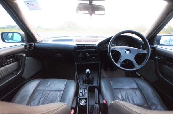 ขาย BMW 520i e34 M20 LPG 130,000 ครับ ขาย BMW 520i e34 M20 LPG 130,000 ครับ