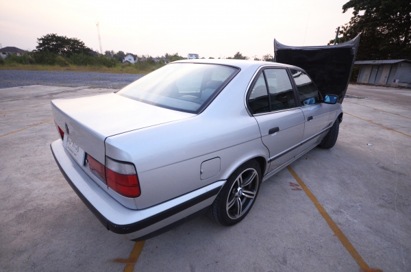 ขาย BMW 520i e34 M20 LPG 130,000 ครับ ขาย BMW 520i e34 M20 LPG 130,000 ครับ