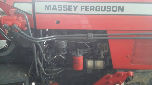 รถไถมือเดียวจากห้าง 2 เพลา MASSEY 390 ใบมีด และ หาง 7 เครื่องดี ปั้มดี ยางสวย  ราคา 550,000 โทร 081-8507085 (เอ)