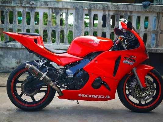 ขาย CBR92 ตัวคาร์บูไฟฟ้า พร้อมทะเบียนแท้จัดไฟแนนท์ได้
