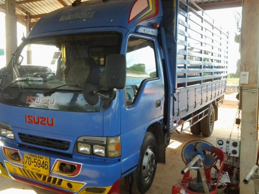 NPR  71PY52Yเครื่อง130เทอร์โบปี46ยาว5เมตรห้างแท้