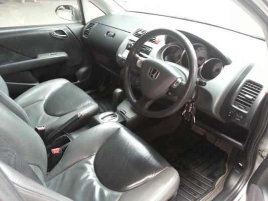 ขายด่วน HONDA JAZZ 1.5 I-DIS 2004 ขายด่วน HONDA JAZZ 1.5 I-DIS 2004