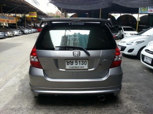 ขายด่วน HONDA JAZZ 1.5 I-DIS 2004 ขายด่วน HONDA JAZZ 1.5 I-DIS 2004
