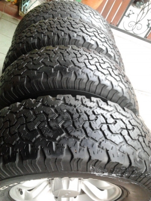 Max เล็บเหยี่ยว + BF All 265/70/16 ถูกๆ 1ชุด Max เล็บเหยี่ยว + BF All 265/70/16 ถูกๆ 1ชุด