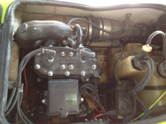 ขายเรือเจ็ตสกียืน